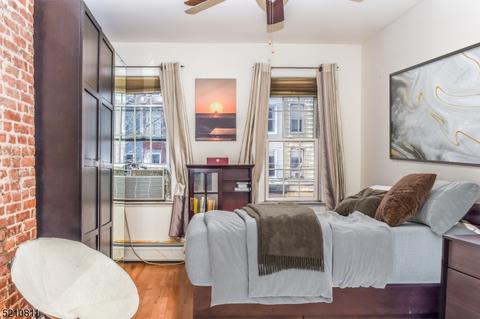 311 Monroe St #2R, Hoboken, NJ 07030