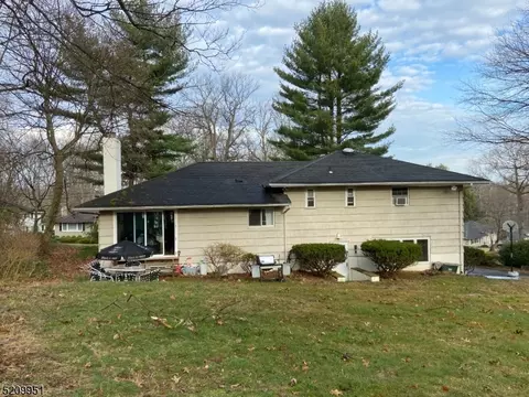 398 Timber Dr, Berkeley Heights, NJ 07922 photo 3