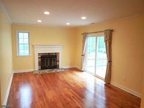 26 Spring Valley Blvd, Basking Ridge, NJ 07920