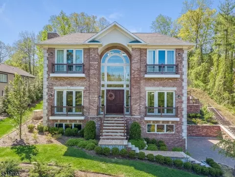6 Watchung Rd, Short Hills, NJ 07078