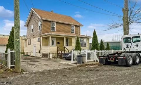 114 Clarkson Ave, Rahway, NJ 07065