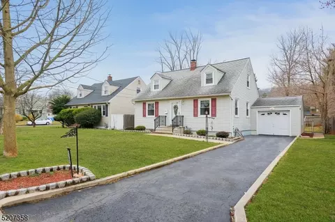 1751 Mountain Ave, Scotch Plains, NJ 07076