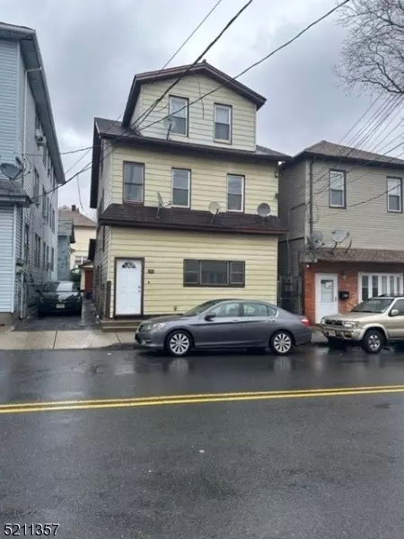 329 Hillside Ave, Hillside, NJ 07205
