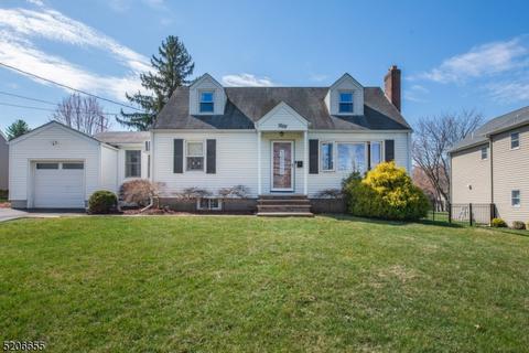 50 Troy Rd, East Hanover, NJ 07936