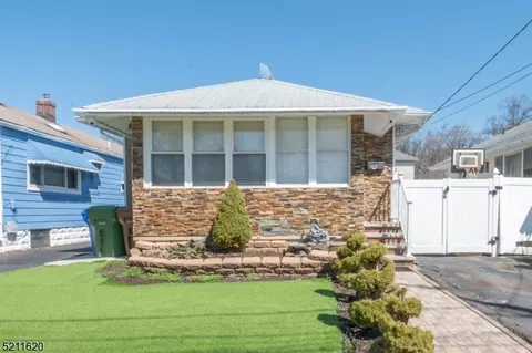 2615 Grasselli Ave, Linden, NJ 07036