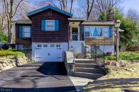 57 Tamarack Trl, Stockholm, NJ 07460