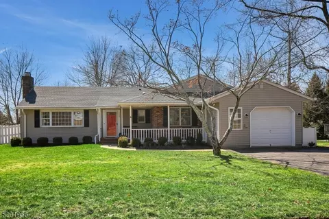 127 Hillside Ave, Bedminster, NJ 07921