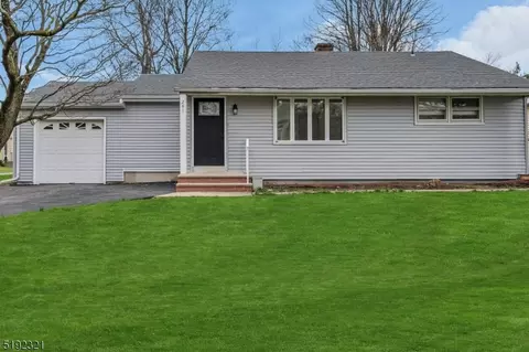 241 Elizabeth St, South Bound Brook, NJ 08880