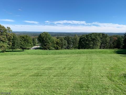 6 Smith Hill Rd, Hampton Twp., NJ 07860