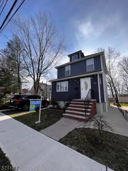 124 Williams St, Roselle Park, NJ 07204