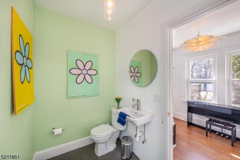 49 Cedar Ave, Montclair, NJ 07042 photo 10