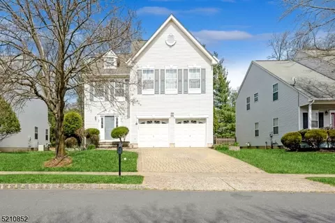 45 Huntley Way, Bridgewater, NJ 08807