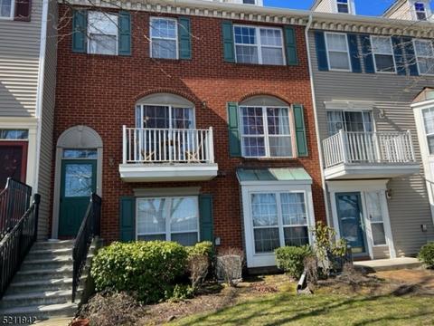 7 Society Hill Dr, Jersey City, NJ 07305