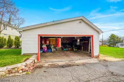 687 Centre St, Nutley, NJ 07110 photo 27
