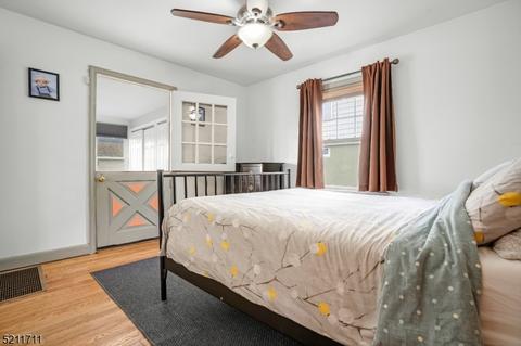 687 Centre St, Nutley, NJ 07110 photo 12