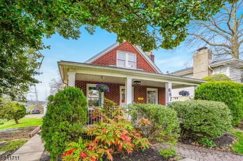 687 Centre St, Nutley, NJ 07110