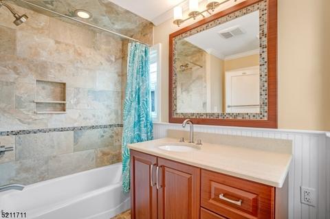 687 Centre St, Nutley, NJ 07110 photo 15