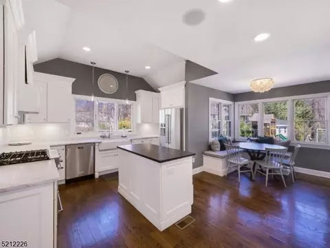 11 Dave Espie Way, Wayne, NJ 07470 photo 9