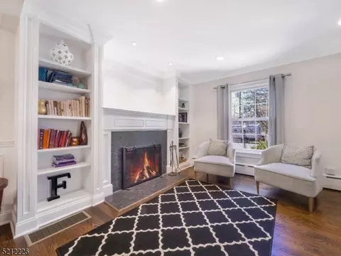 11 Dave Espie Way, Wayne, NJ 07470 photo 5