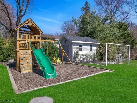 11 Dave Espie Way, Wayne, NJ 07470 photo 29