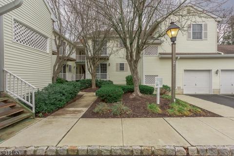 298 Potomac Dr, Basking Ridge, NJ 07920