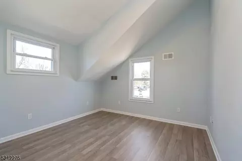 122 Runyon Ave, Middlesex, NJ 08846 photo 27