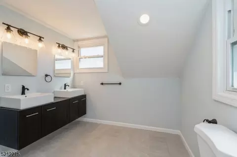 122 Runyon Ave, Middlesex, NJ 08846 photo 21