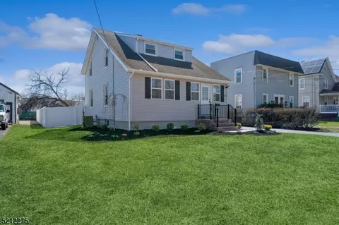 122 Runyon Ave, Middlesex, NJ 08846 photo 3