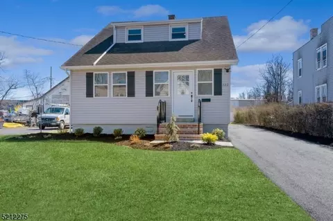122 Runyon Ave, Middlesex, NJ 08846 photo 4