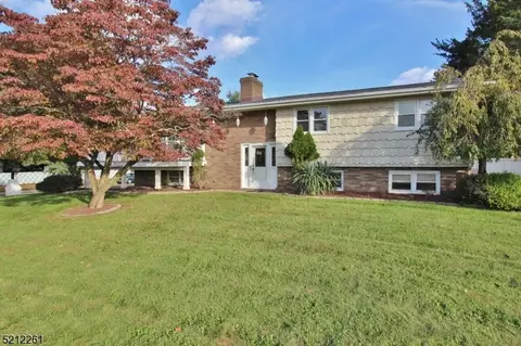 401 Walter St, South Plainfield, NJ 07080
