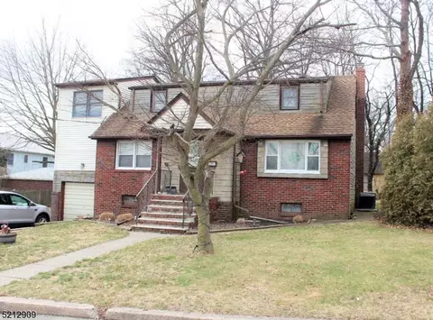 148 Columbus Ave, Hasbrouck Heights, NJ 07604