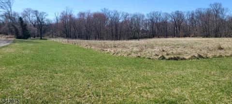 22 Wychwood Way, Warren Twp., NJ 07059