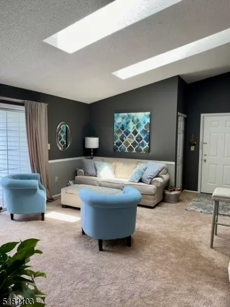 1515 Longley Ct #1515, Branchburg, NJ 08876