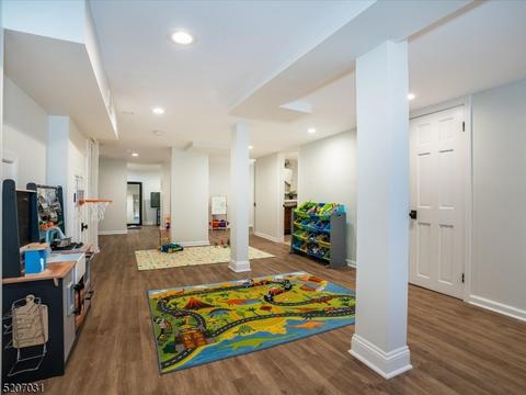 85 Pine St, Millburn, NJ 07041 photo 28