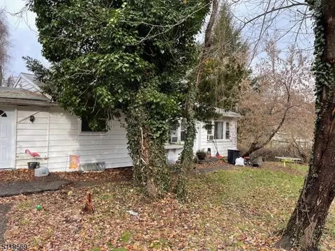 38 Yates Ave, Newton, NJ 07860