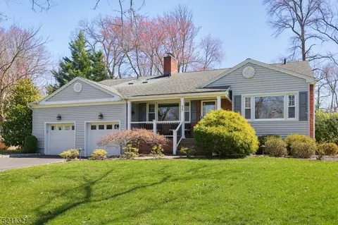 39 Woodbrook Cir, Westfield, NJ 07090
