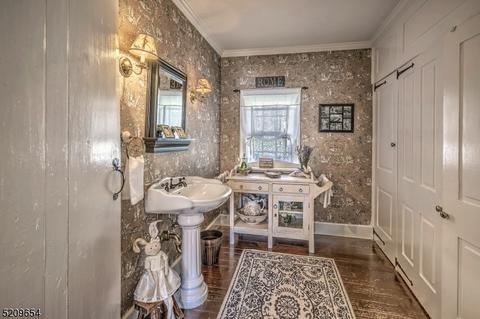 27 Combs Hollow Rd, Randolph Twp, NJ 07945 photo 6