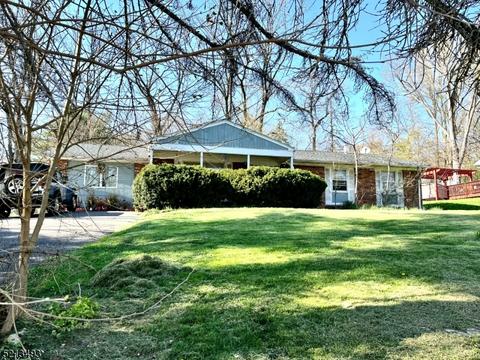 23 Marudy Dr, Clinton, NJ 08809