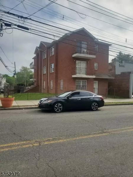 356 Hawthorne Ave, Newark, NJ 07112