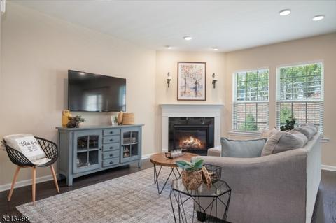8 Brompton Pl, Randolph, NJ 07869 photo 3
