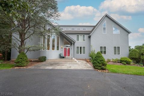 105 Windsor Dr, Pine Brook, NJ 07058 photo 1