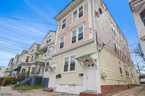 658 Grove St, Irvington, NJ 07111