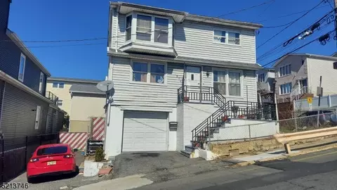 1500 70th St, North Bergen, NJ 07047