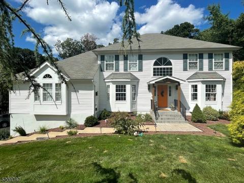 334 Mt Pleasant Ave, Dover, NJ 07801