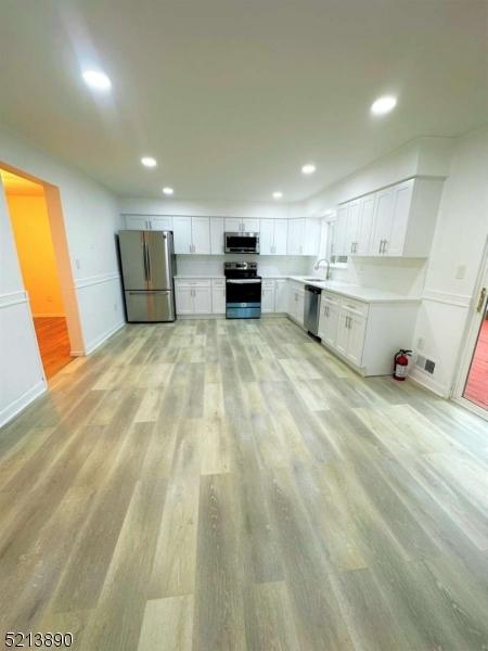 78 Chestnut Ct, Hillsborough, NJ 08844