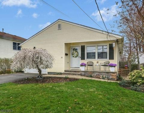 33 Harrison St, Clark, NJ 07066