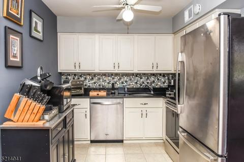 2003 Stonegate Ln # A, Stanhope, NJ 07874