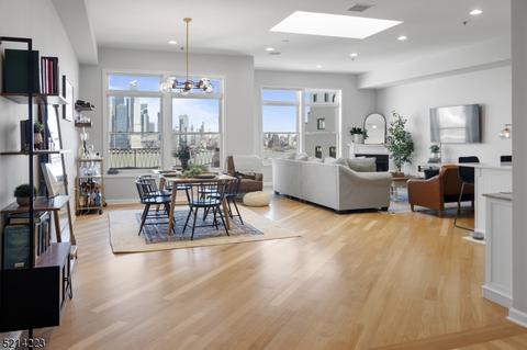 550-564 Gregory Ave #B8, Weehawken, NJ 07086