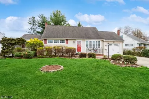 360 Colonia Blvd, Woodbridge Twp, NJ 07067