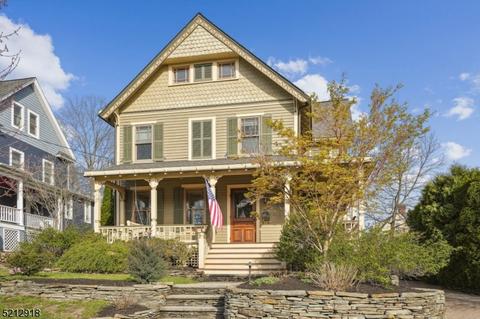 29 Maple Ave, Madison, NJ 07940